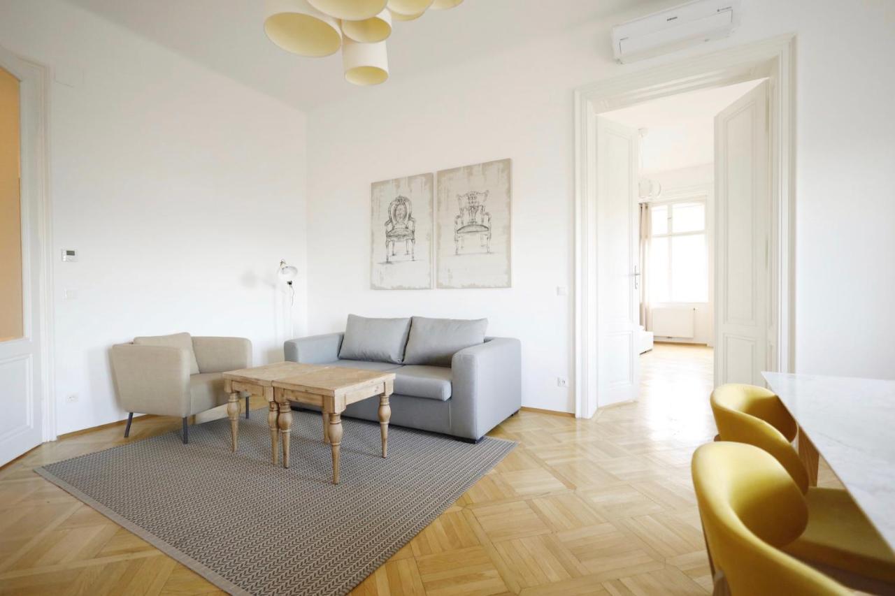 Heymi Oper Apartmán